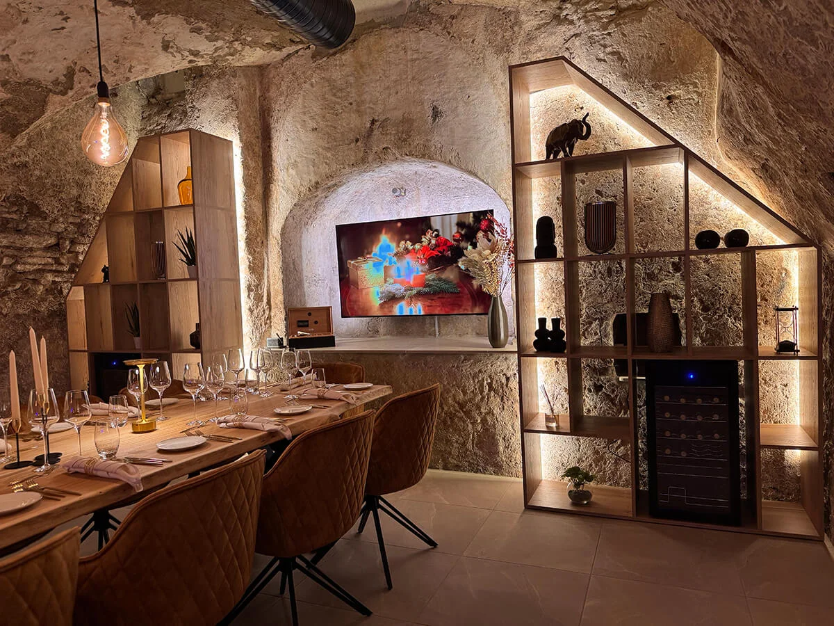 Timeless Treasures interior